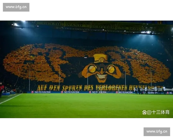 足球世界的激情与荣耀:从球场传奇到球迷文化的深度解析 足球世界的激情与荣耀:从球场传奇到球迷文化的深度解析